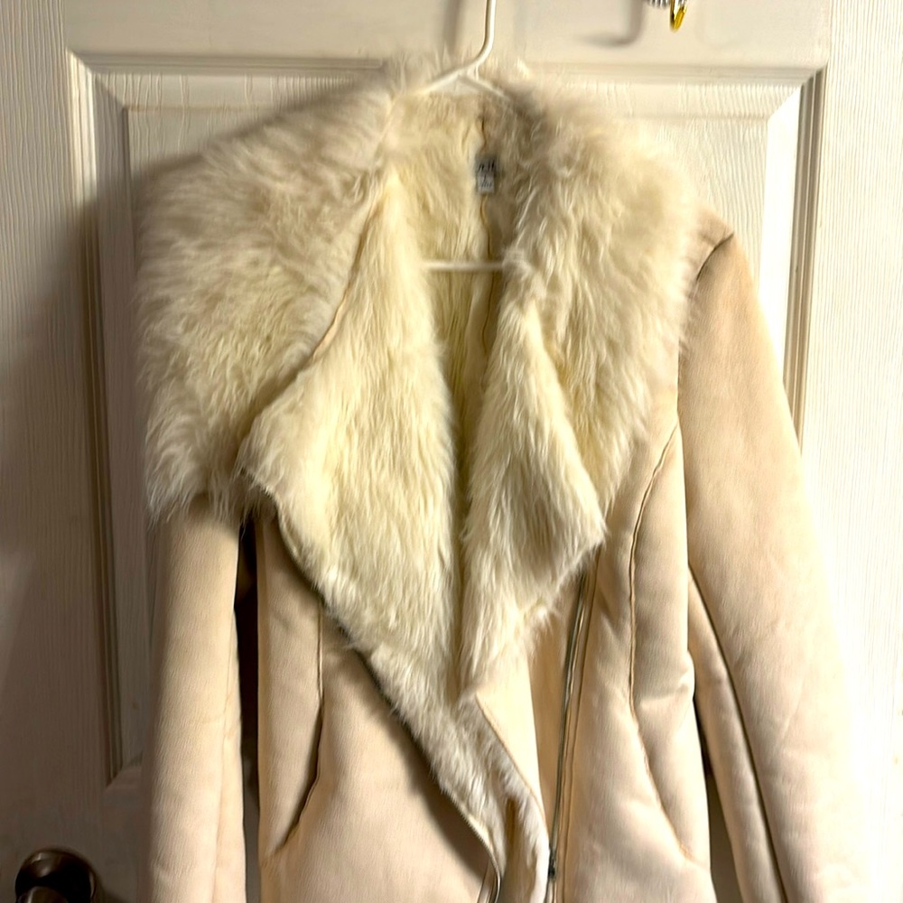 Very warm for jacket, large off-white